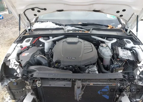 2019 Audi A4 45 Premium из США, поврежденный, VIN WAUENAF46KN011286